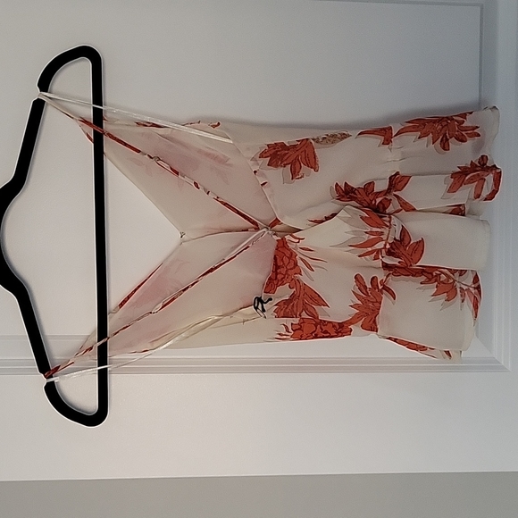 ASTR The Label Floral Top - Picture 2 of 10